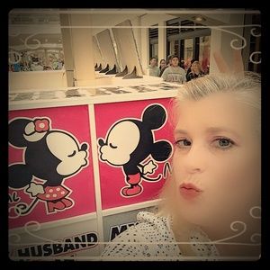 Meet your Posher, Amy